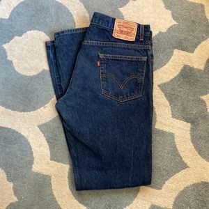Men’s Levi’s Jeans.size 36X34 smoke free